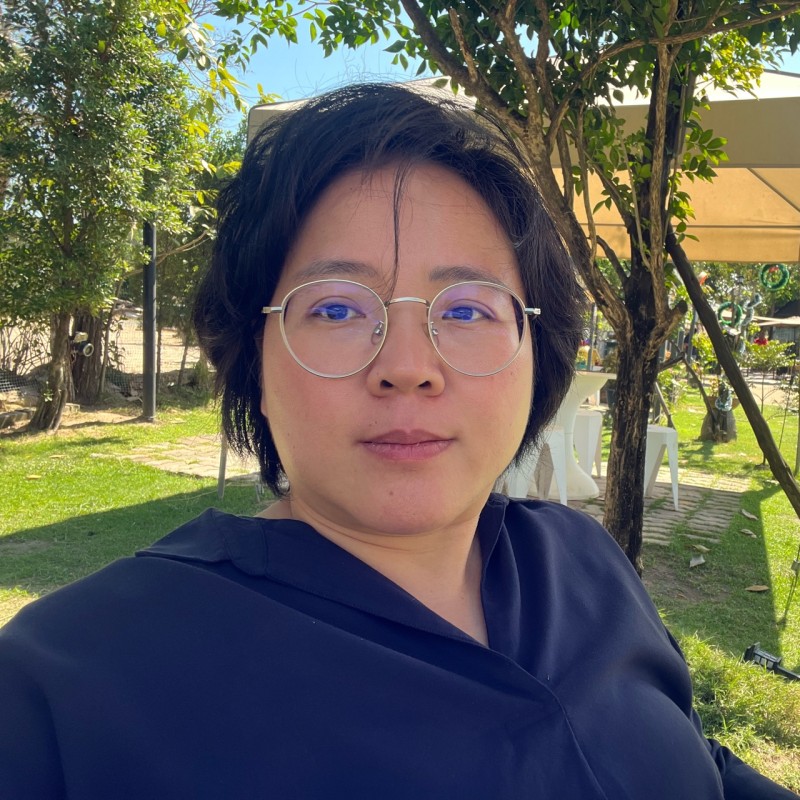 Asst. Prof. Dr. Kullawadee Somboonviwat